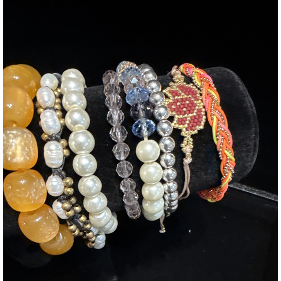 Lot of 20 Mixed Bracelets – Stretch, Slide, and String Styles in Multicolors - Picture 4 of 15